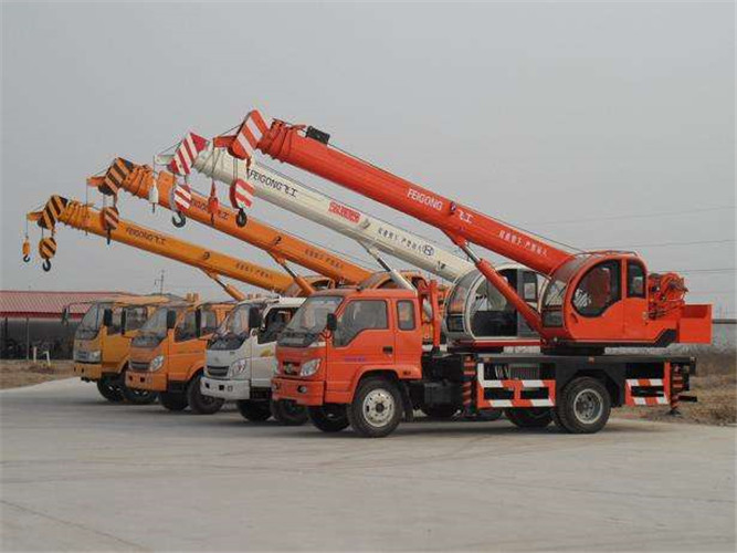 武穴市设备出现故障导致停工，怎么处理？是否有备用设备替换？